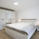 Haus Bernarda * 메덜린