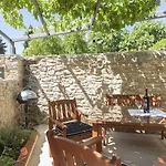Haus Bernarda 펜션 메덜린