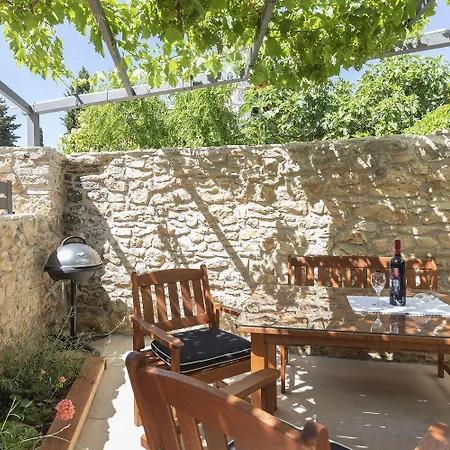 Haus Bernarda בית נופש מדולין