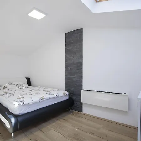 بيت للعطل Haus Bernarda ميدولين