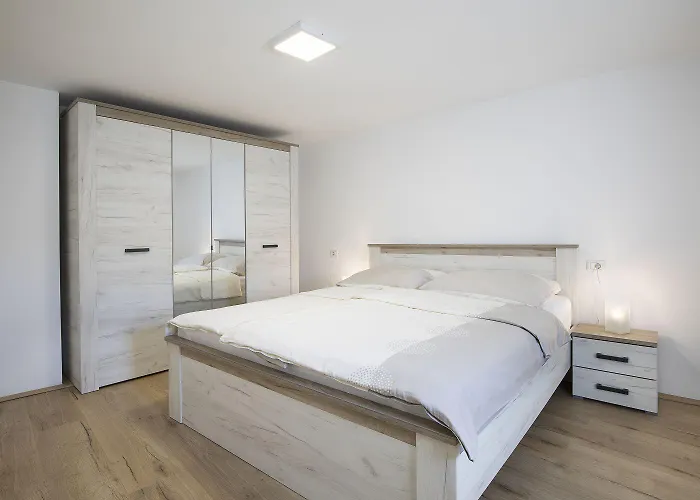 Haus Bernarda * Medolino